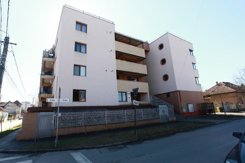 Penthouse Renasterii *