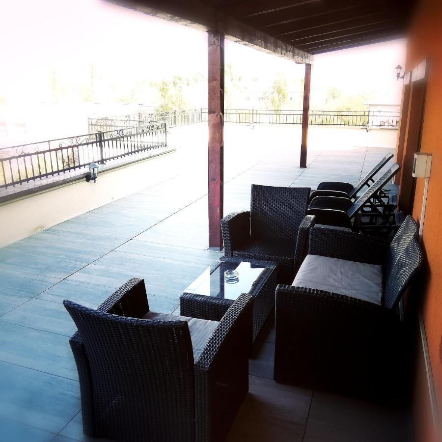 Penthouse Renasterii Apartment *