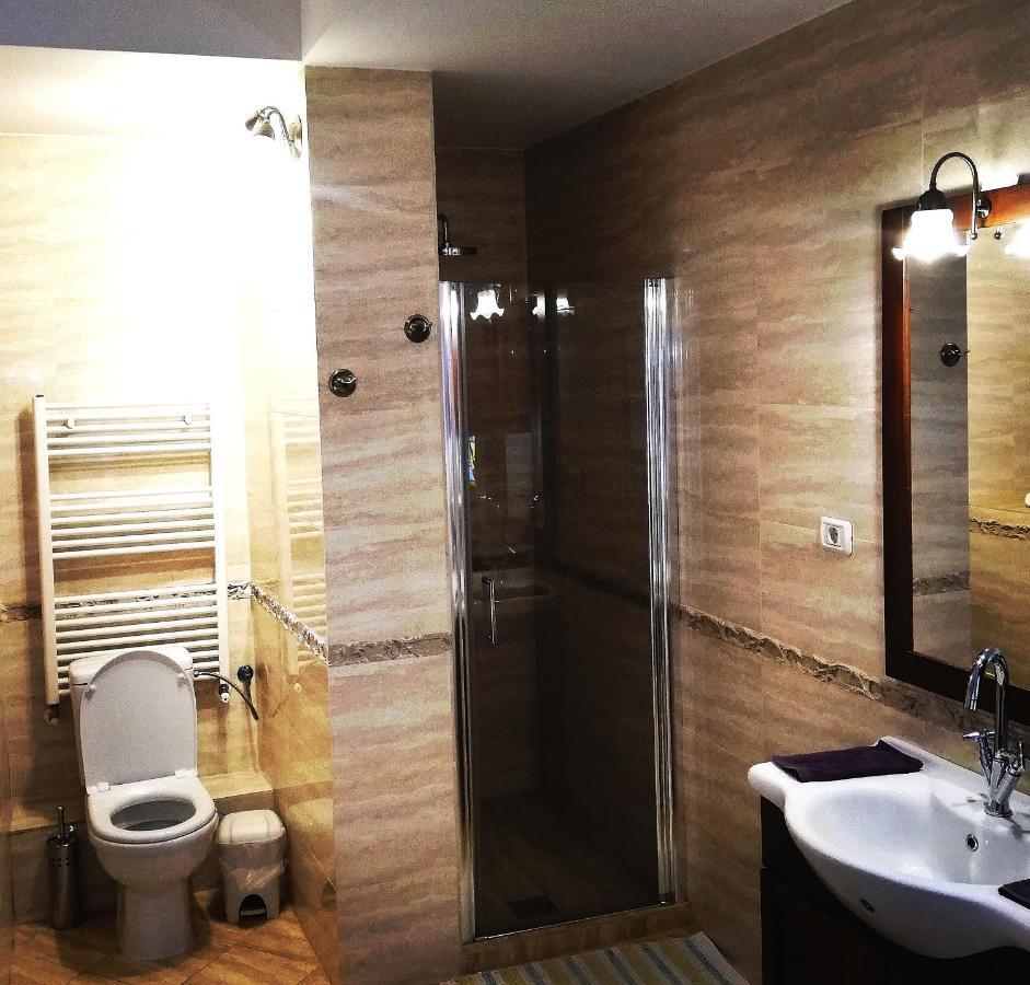 Penthouse Renasterii *