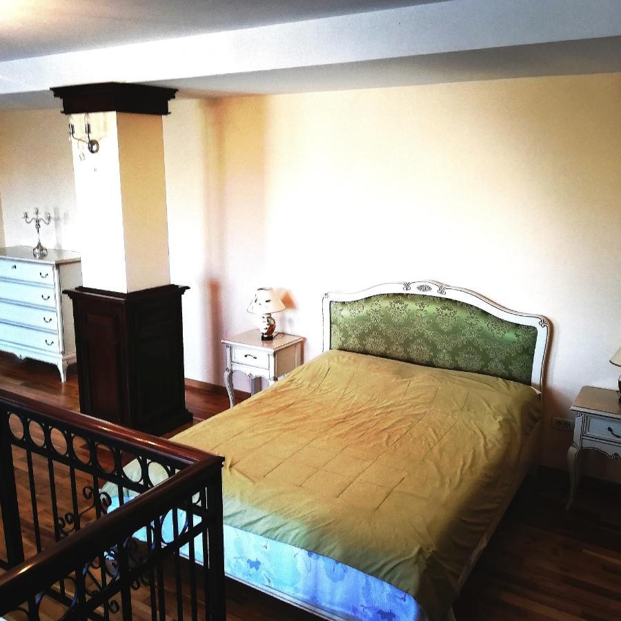 Penthouse Renasterii Apartment