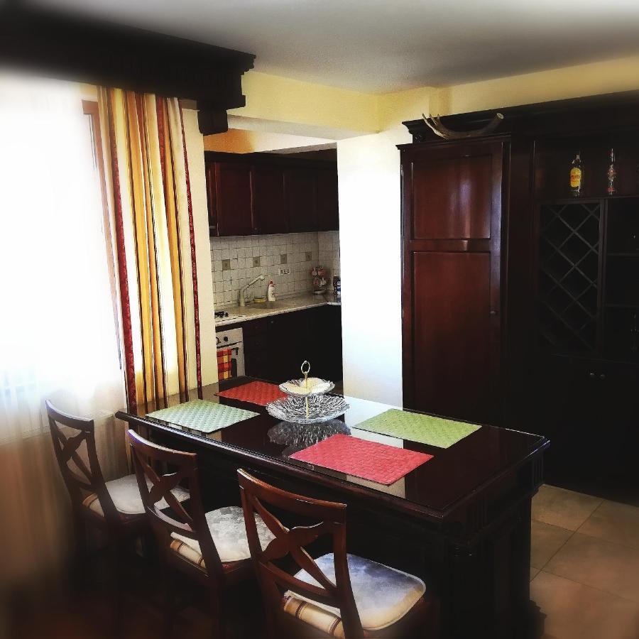 Penthouse Renasterii *